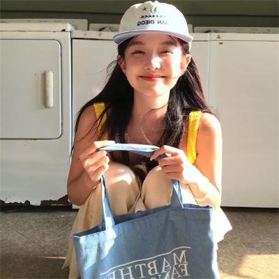 女仆的露天咖啡厅